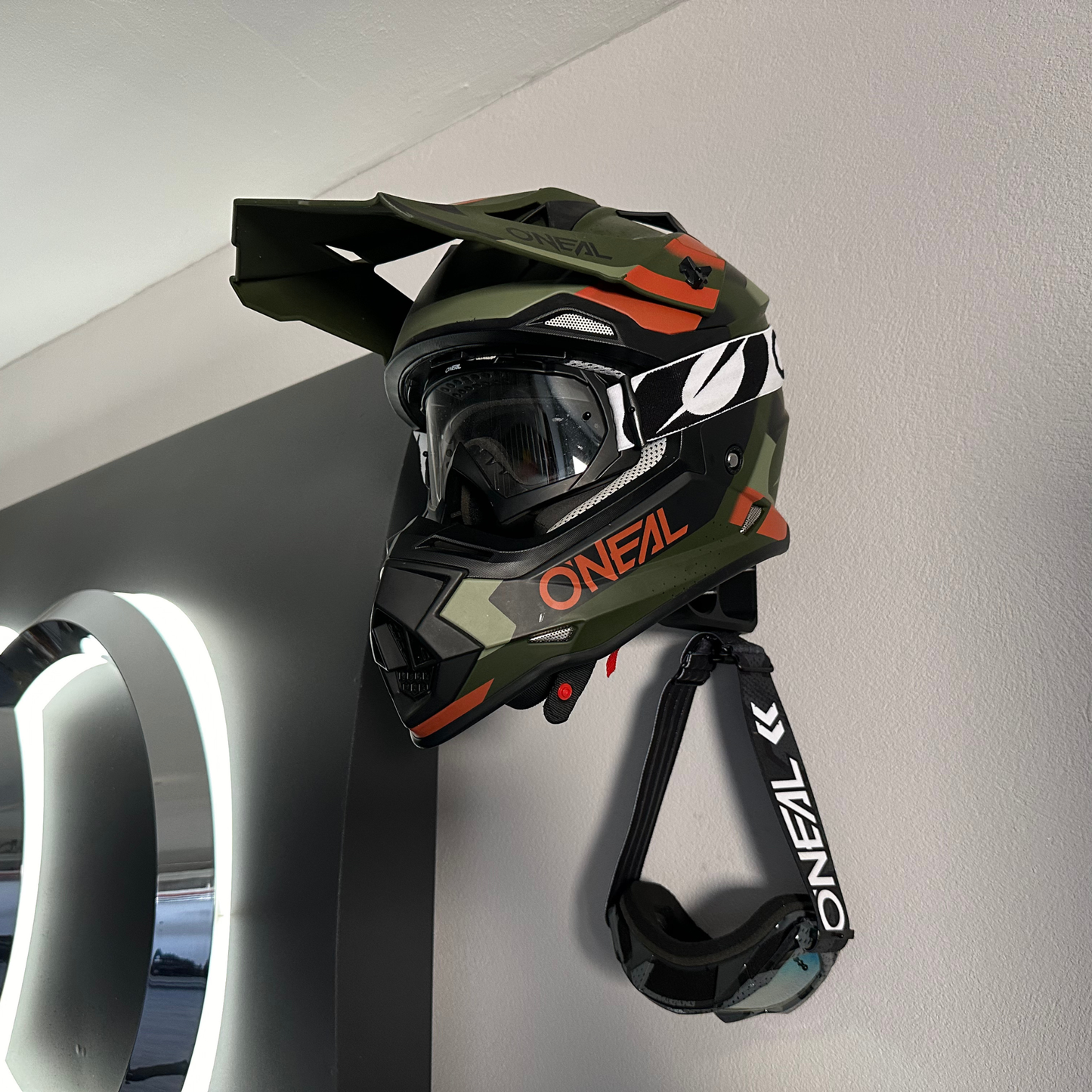 Colgador Casco